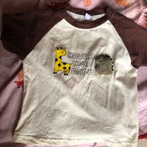 Children's simple and cute beige short-sleeved T-shirt